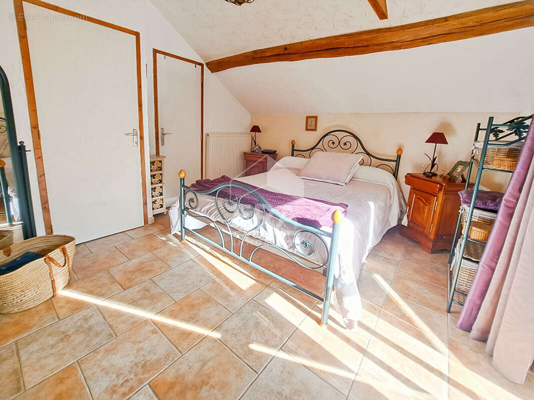 Maison à SEINE-PORT