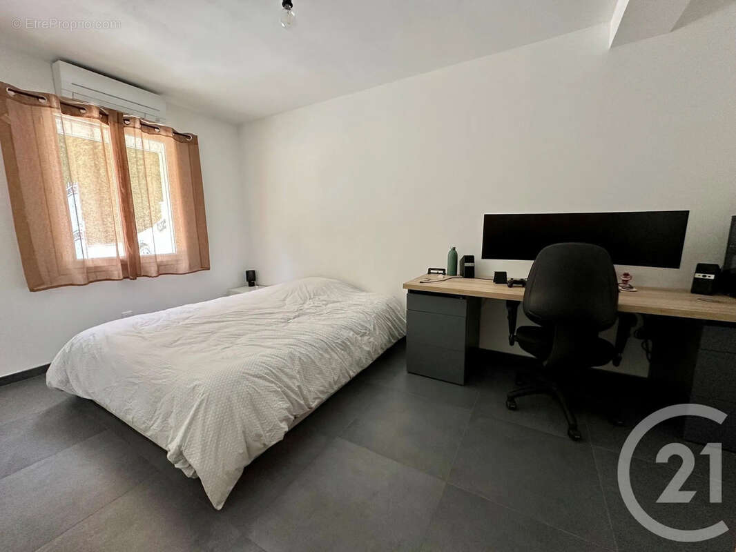 Maison à VILLEVAUDE