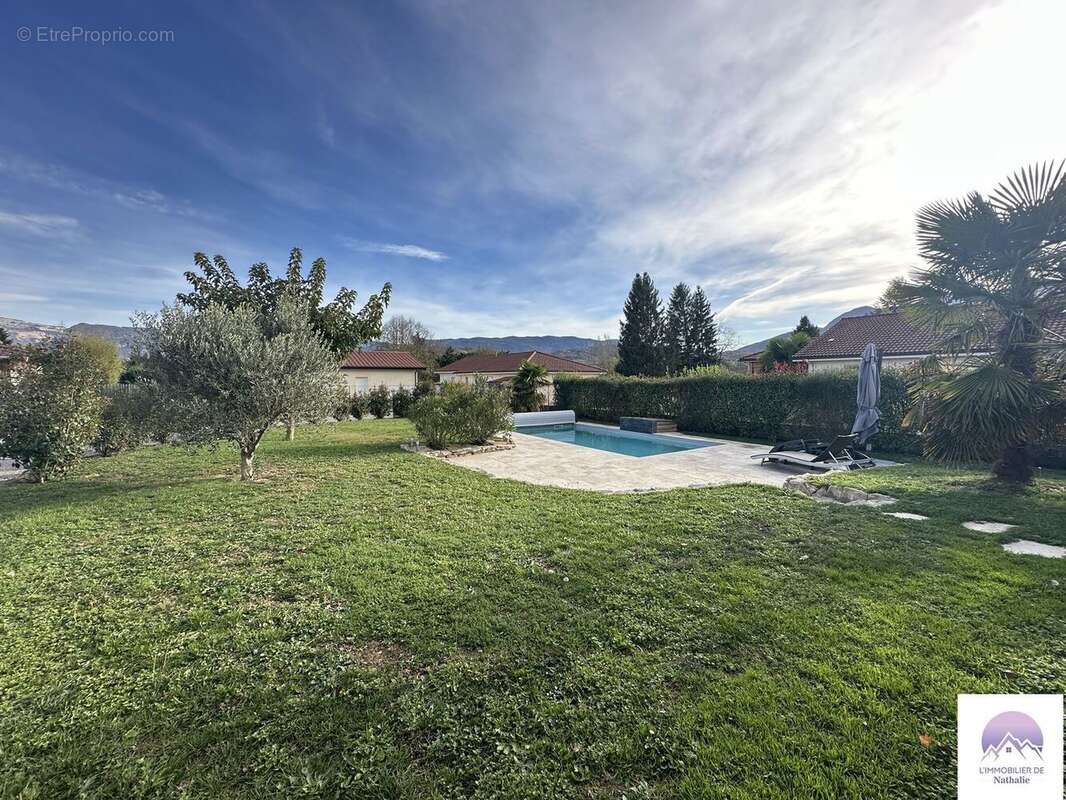 Maison à SAINT-JUST-DE-CLAIX