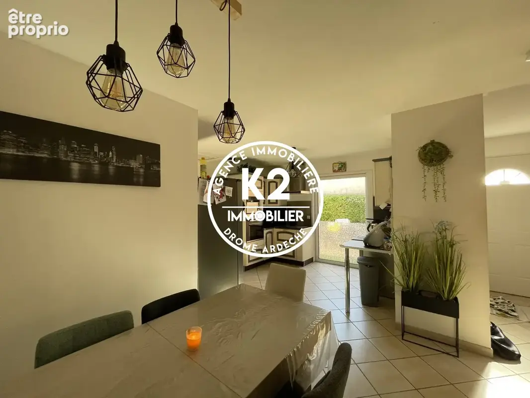 Maison 4 pièces 105 m² à vendre à Montelimar (26200) - photo 3