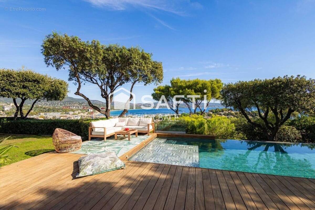 Photo 1 - Maison à CAVALAIRE-SUR-MER