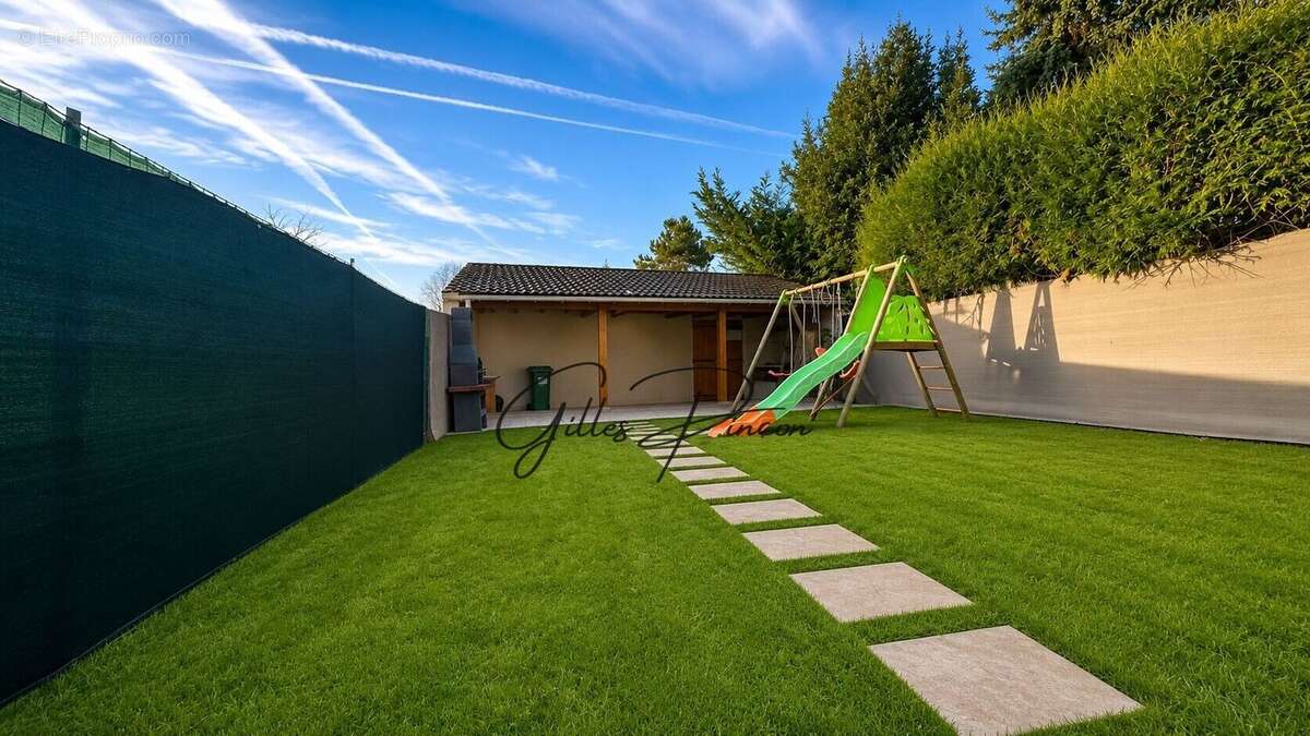 Maison à LIMAY