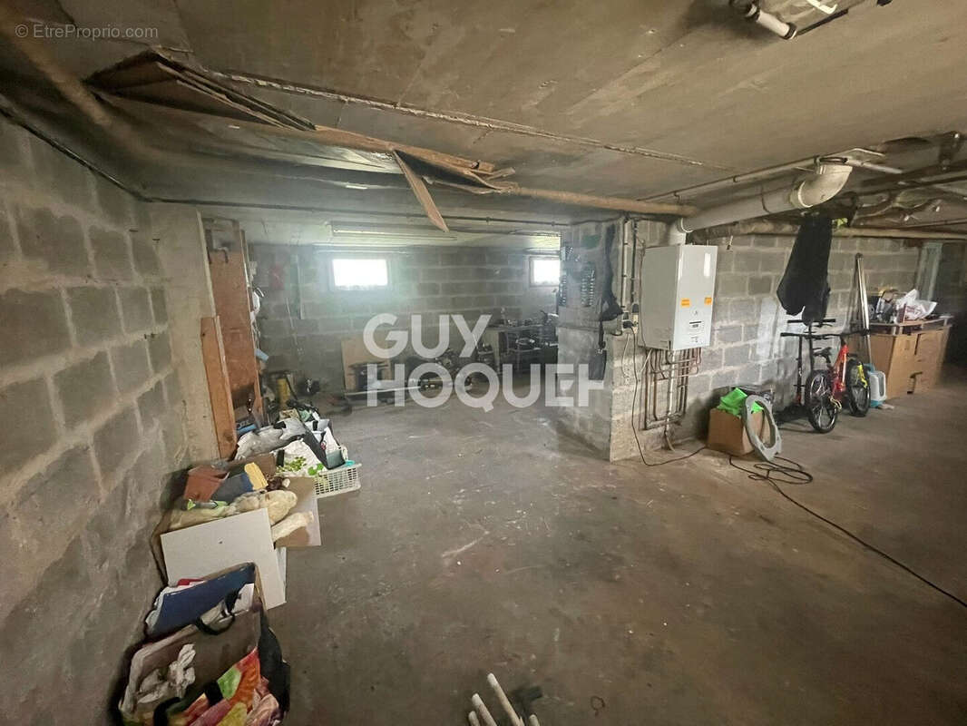 Maison au coeur de SERQUIGNY - photo 9