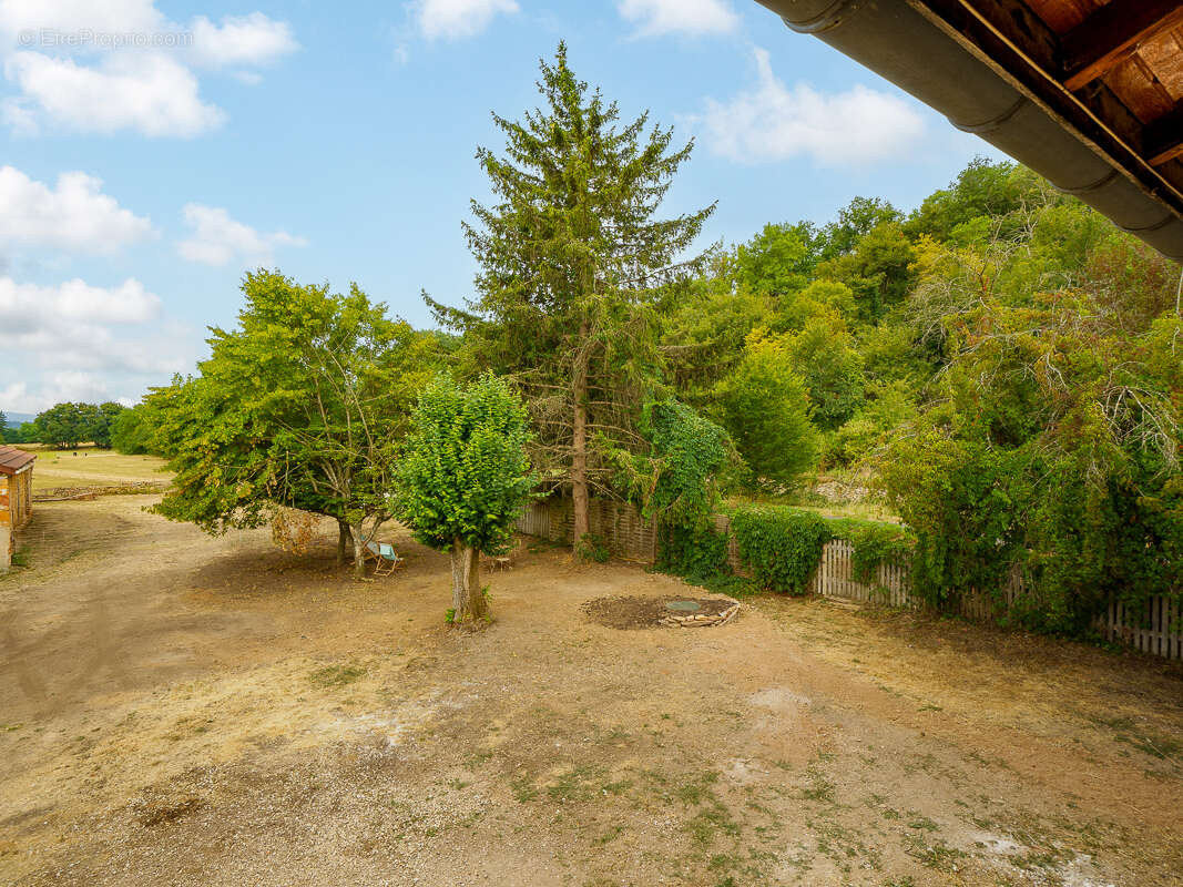 Maison Cormatin 4 pièces 105 m2 - photo 10