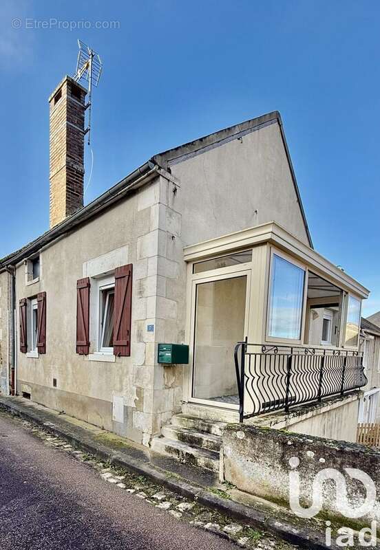Maison 64 m² à Gy-L'eveque  - photo 2