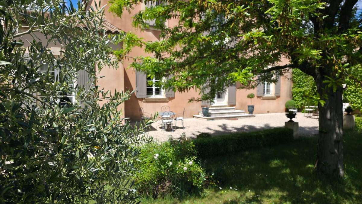Maison à MALAUCENE