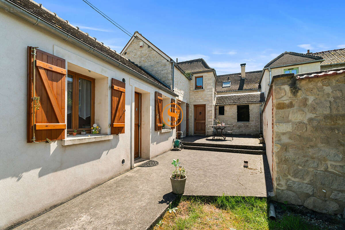 Maison à COYE-LA-FORET