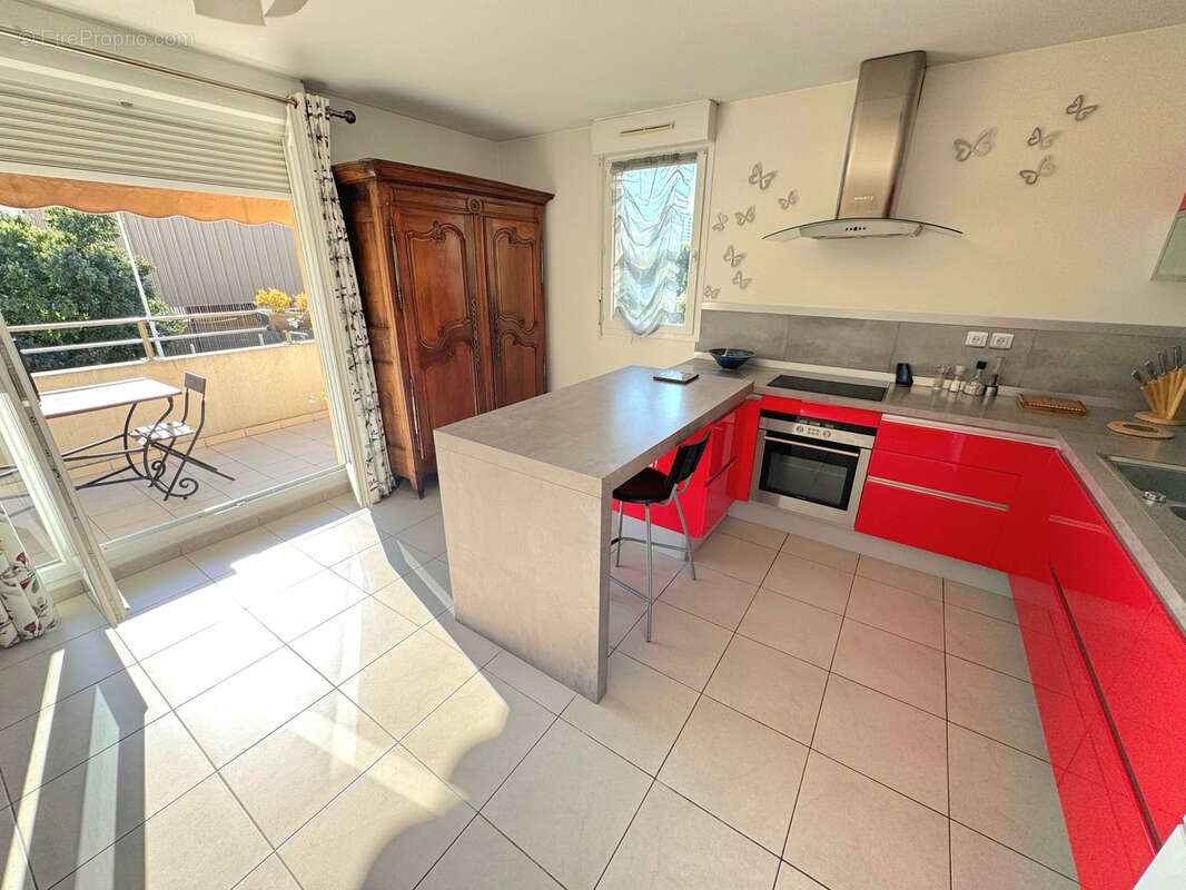 Appartement à MARSEILLE-9E