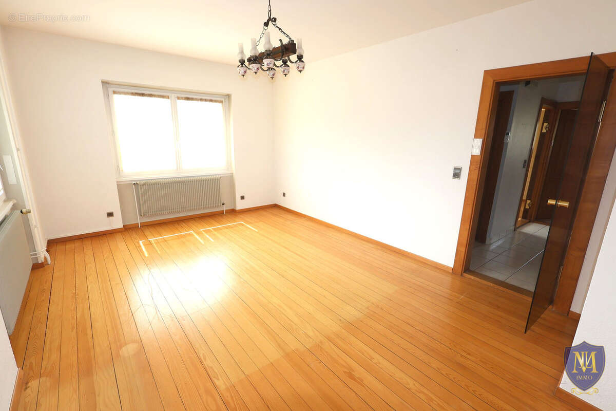 Saint-louis neuweg maison à fort potentiel de 202 m2 sur 13,33 ares de terrain - photo 4