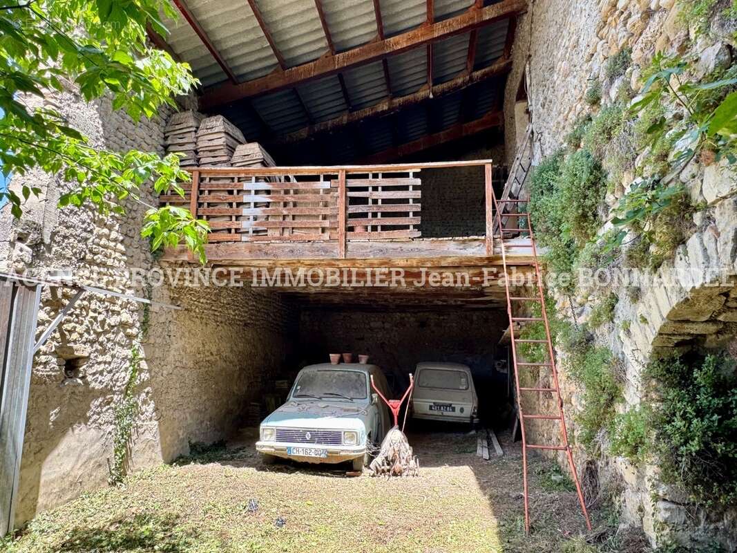 Maison à VISAN