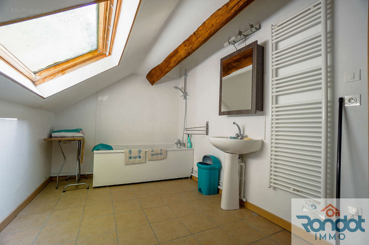 Maison à CUSEY