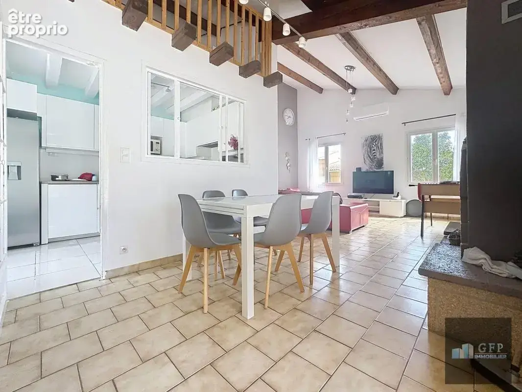 Villa à vendre avec piscine à Bormes-les-Mimosas – Maison 3 chambres avec studio indépendant sur terrain de 1 185 m² - photo 8