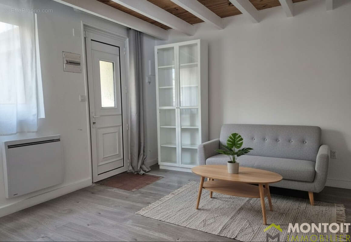Maison à THIAIS