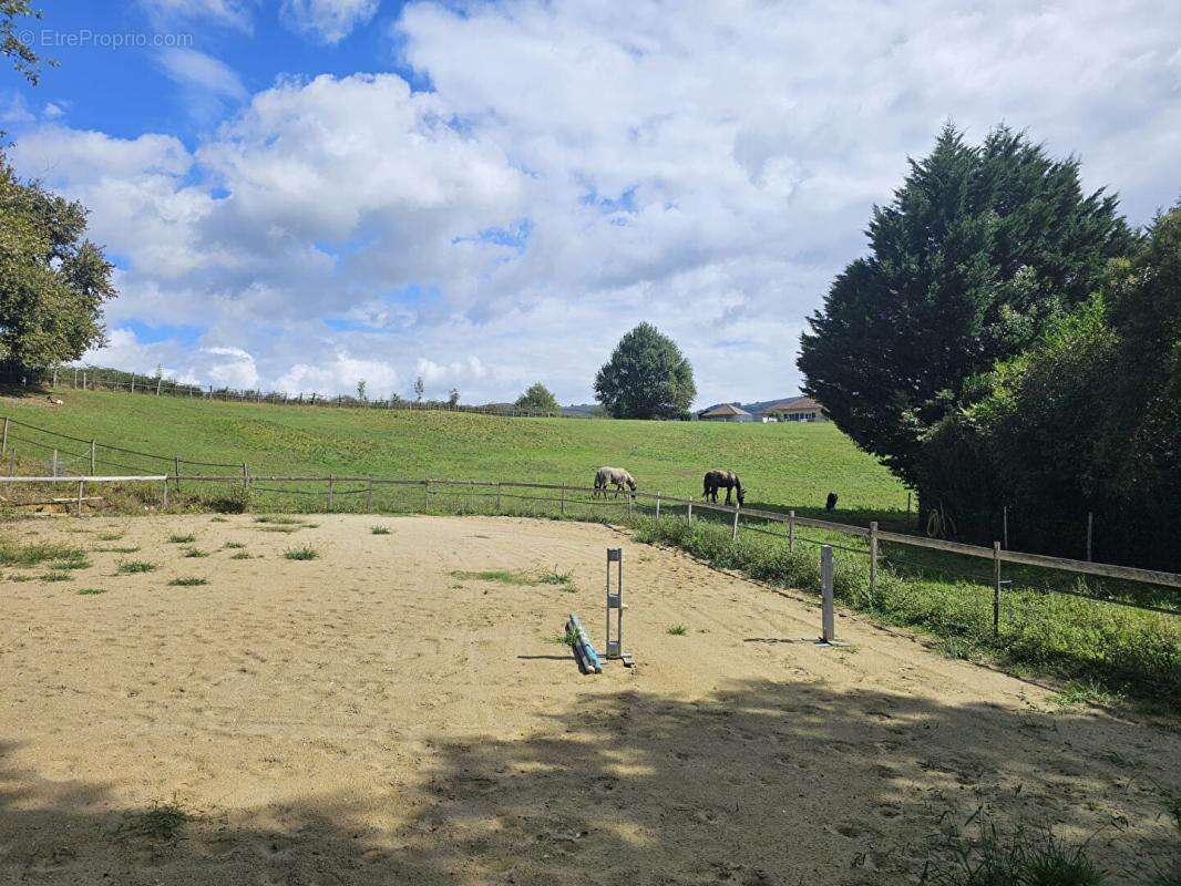 Maison à IDAUX-MENDY