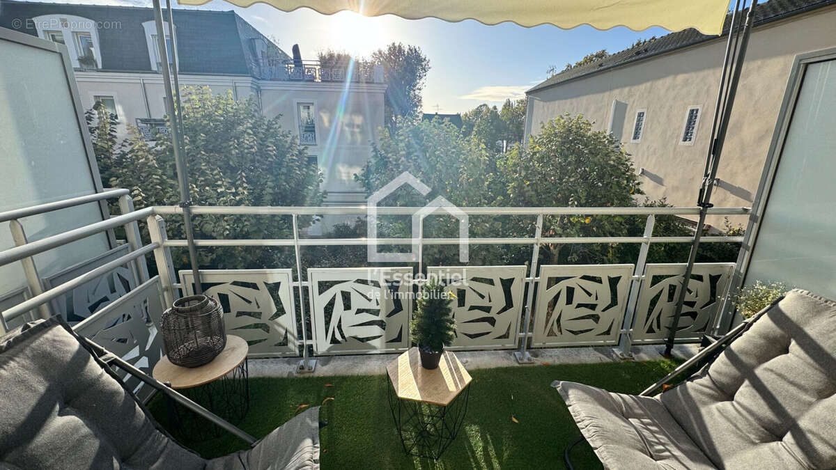 Appartement à VERNEUIL-SUR-SEINE