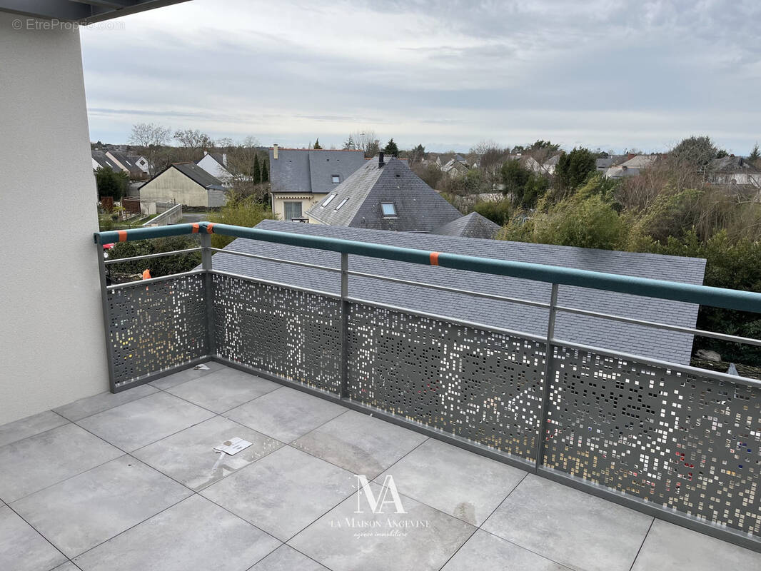 Appartement à JUIGNE-SUR-LOIRE