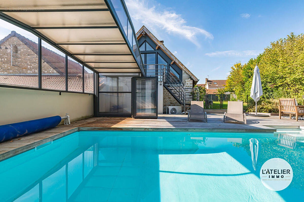 Maison à FAVEROLLES-ET-COEMY