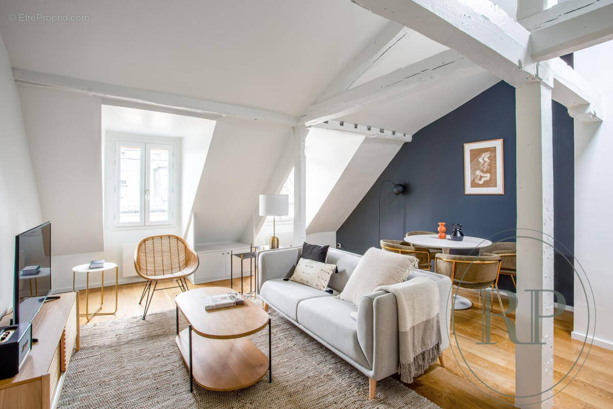 Appartement à PARIS-6E