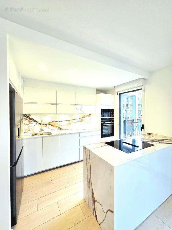 Appartement à RUEIL-MALMAISON