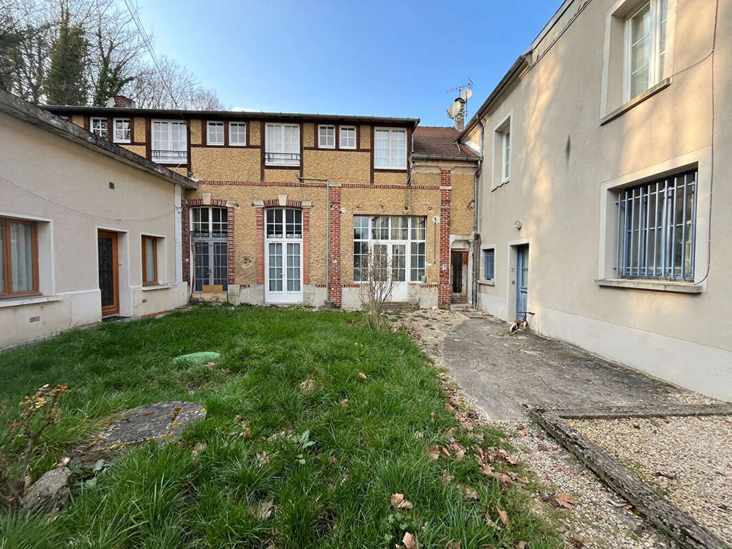 Appartement à LA FERTE-SOUS-JOUARRE