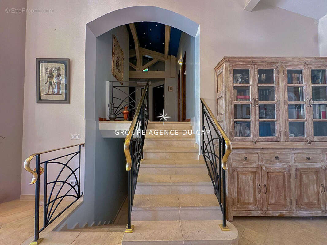 Maison à FREJUS
