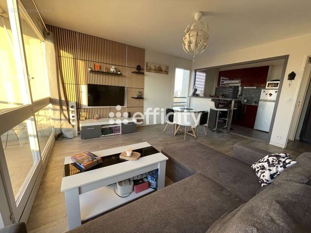 Appartement à LE MEE-SUR-SEINE