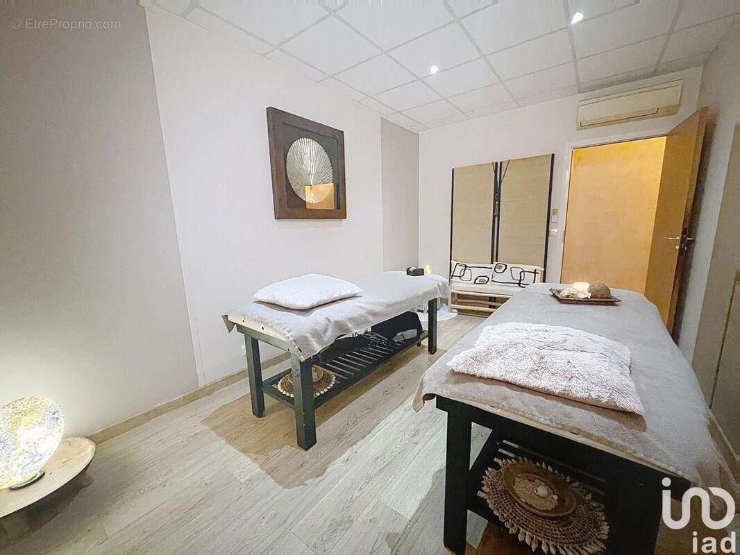 Commerce 70 m² à Frejus  - photo 7