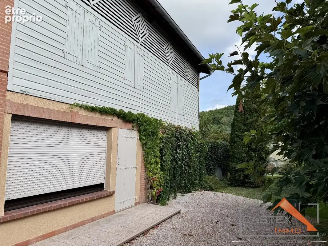 EXCLUSIVITÉ  Maison avec studio indépendant et jardin clos - photo 3
