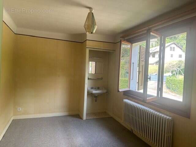 Maison à DIVONNE-LES-BAINS