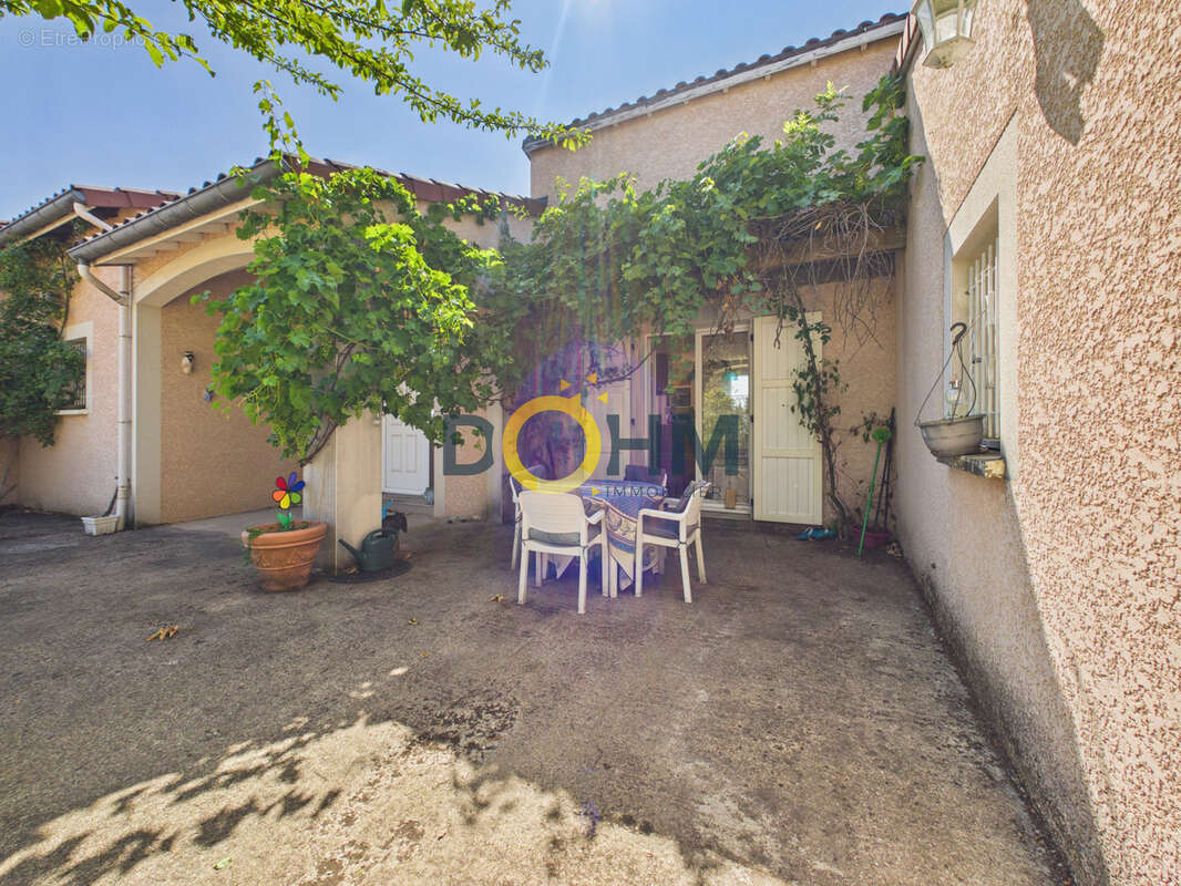 Maison de plain-pied avec piscine à 15 min d'Yssingeaux - photo 4