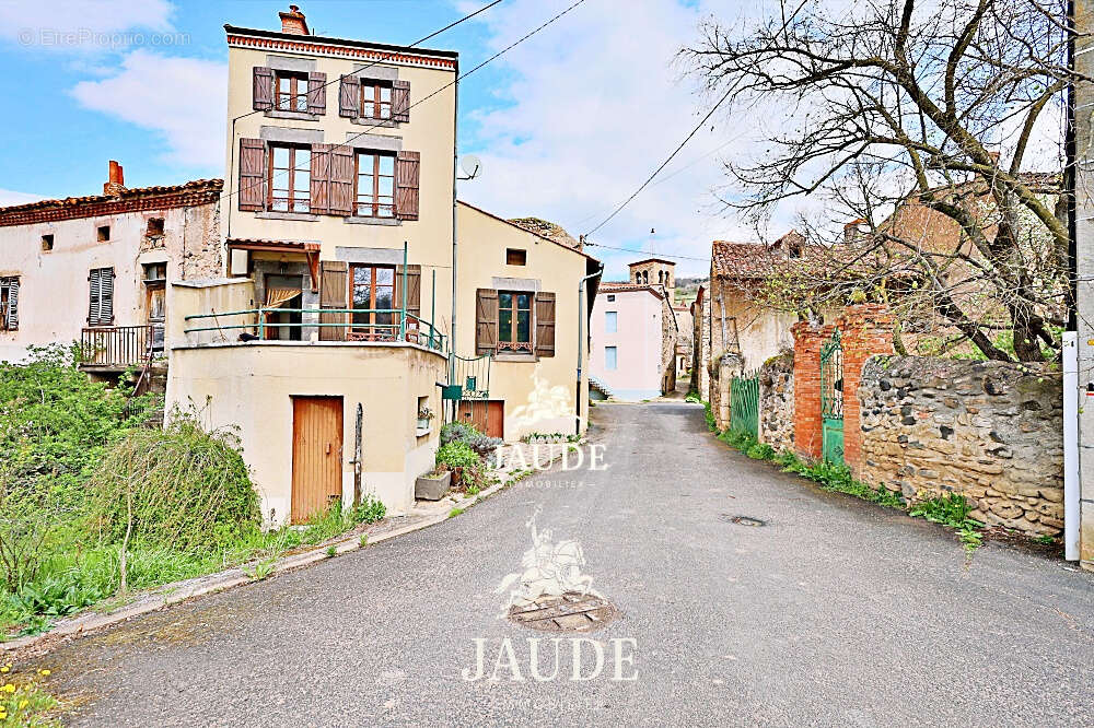Maison à BOUDES