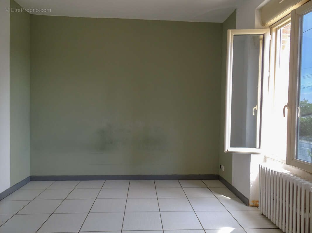 Maison en centre bourg - photo 6