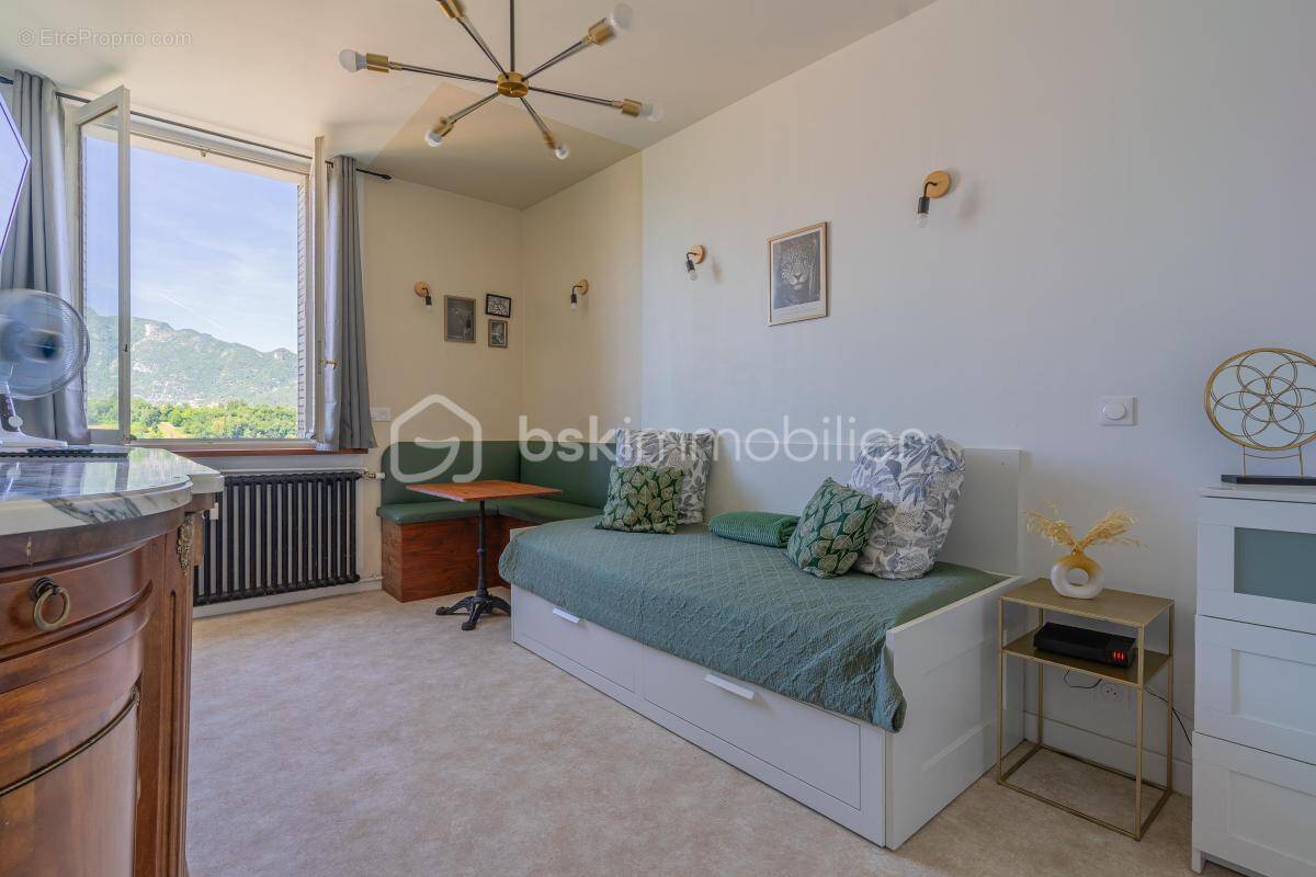 Appartement à AIX-LES-BAINS