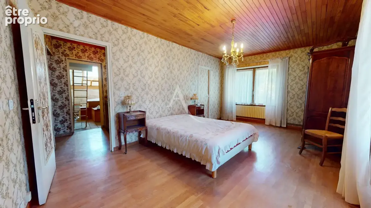 Maison Chilly 5 pièce(s)  114.39 m² Hab  (463 m2 au sol). - photo 6