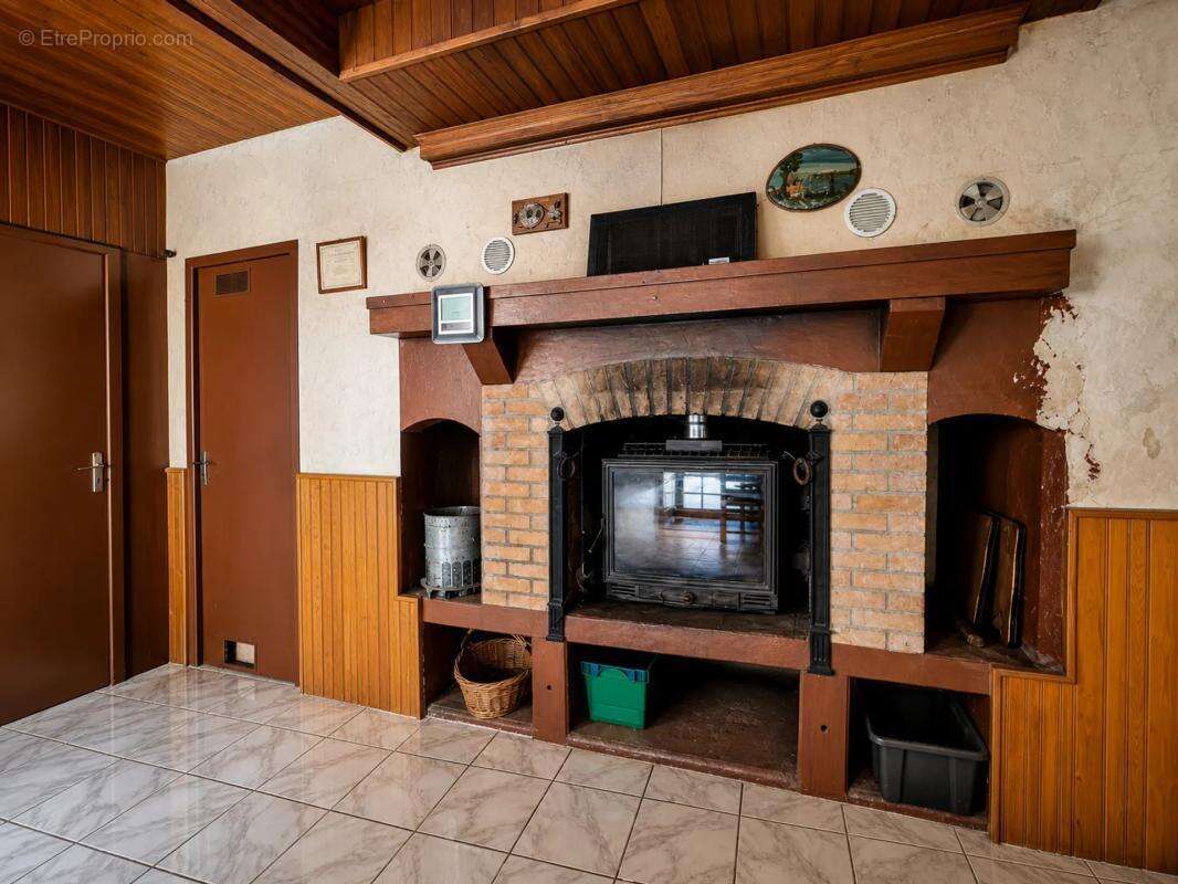 Maison de 120 m2 avec plus de 2,2 hectares de terrain - photo 3