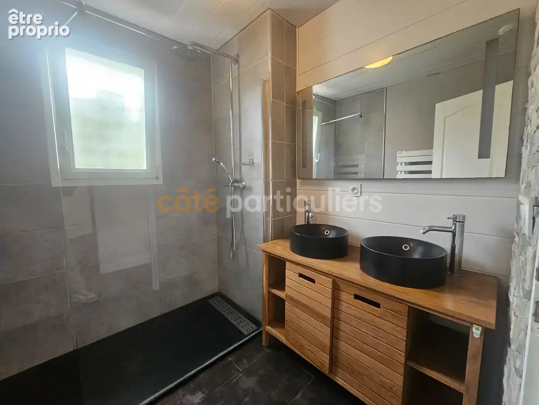 Maison de plain pied avec jardin clos et piscine - photo 14