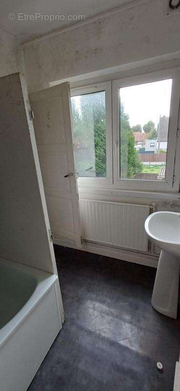 Maison à AUBERCHICOURT