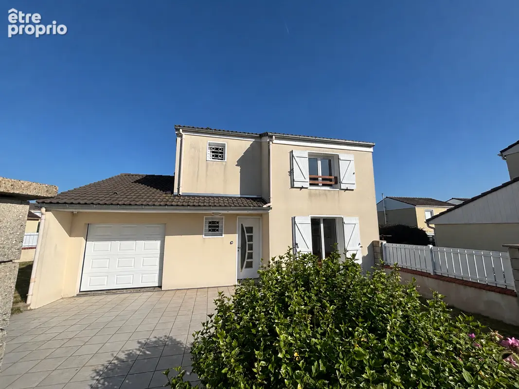 Maison à vendre - Montivilliers - 3 chambres - Jardin - Garage - Vie de plain-pied possible - photo 2