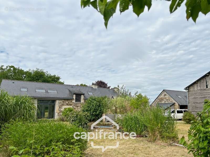 Propriété de caractère avec longère de 185 m², deux logements indépendants, hangar a quelques minutes de pontivy – saint-gérand - photo 14