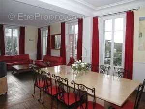 Maison à FONTAINEBLEAU