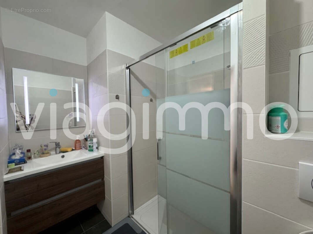 Appartement à CLICHY