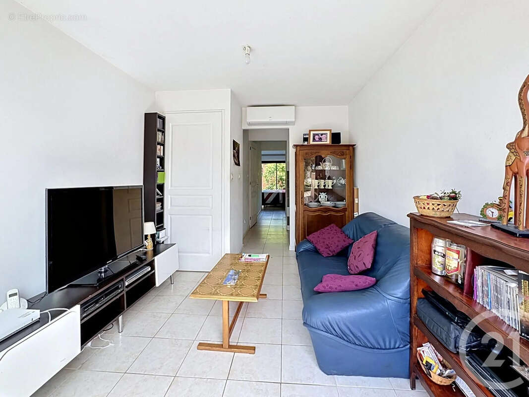 Maison 176 m² à Genas  - photo 14