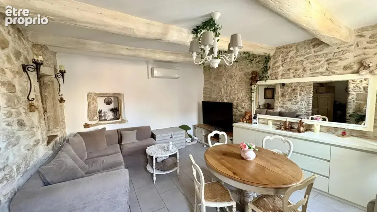 Maison de charme au coeur du village de Courthezon - photo 5