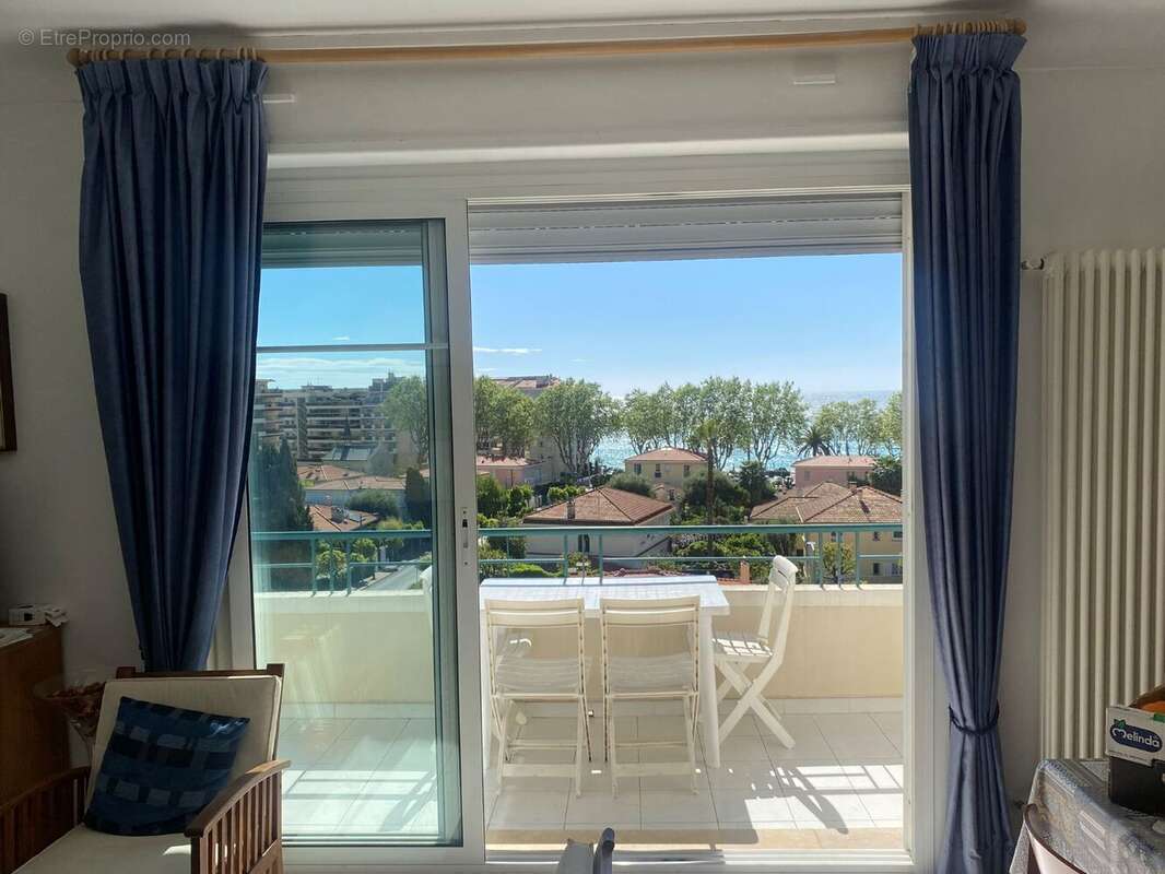 Appartement à MENTON