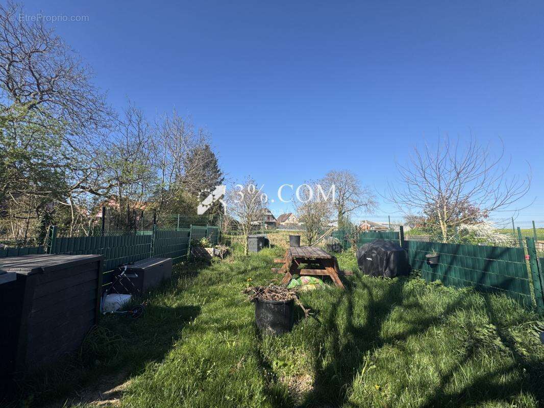 3%COM Beau triplex - 3/4 chambres- jardin- garage - parking - photo 15