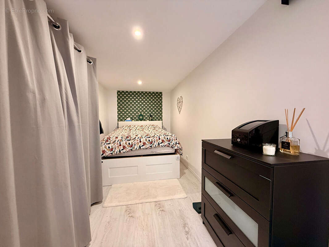 Appartement à BRIE-COMTE-ROBERT
