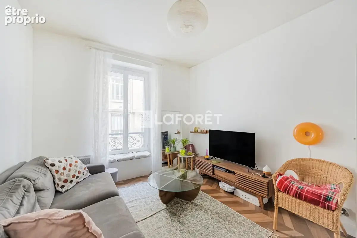 Appartement à PARIS-12E