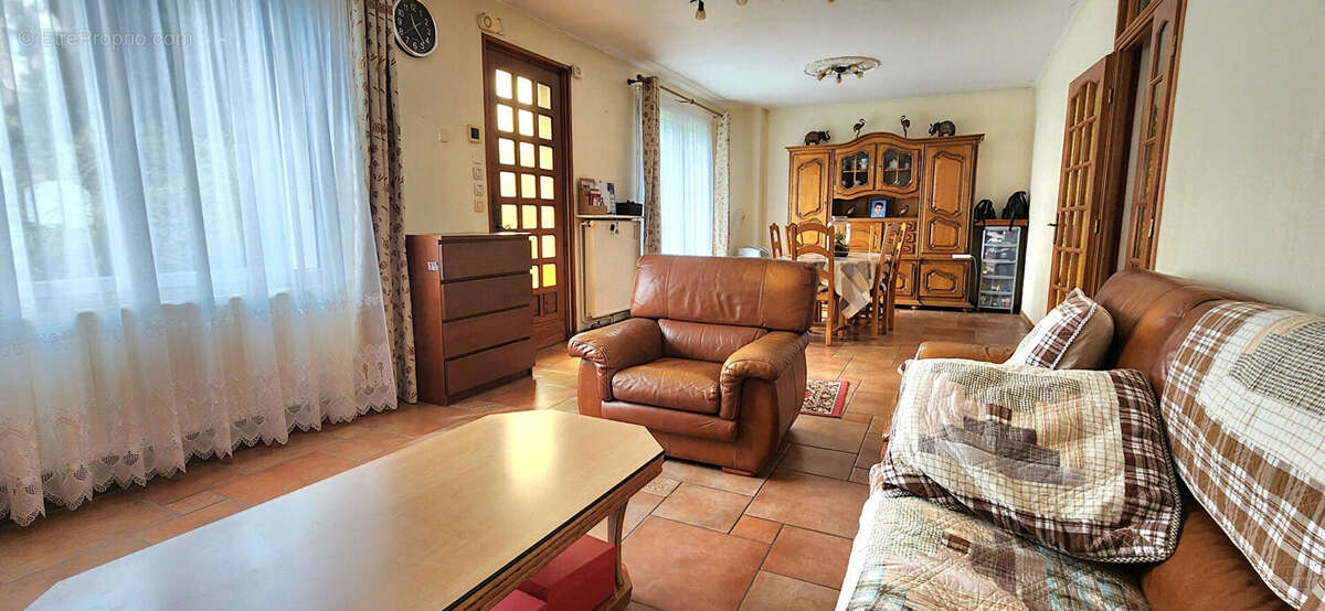 Maison à SAINT-GRATIEN