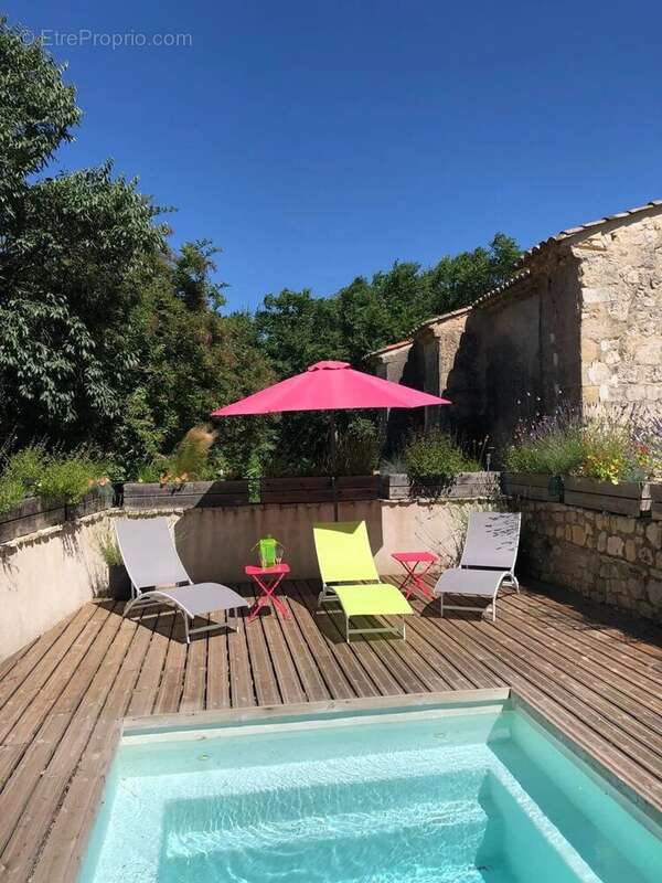 Maison à GARRIGUES-SAINTE-EULALIE