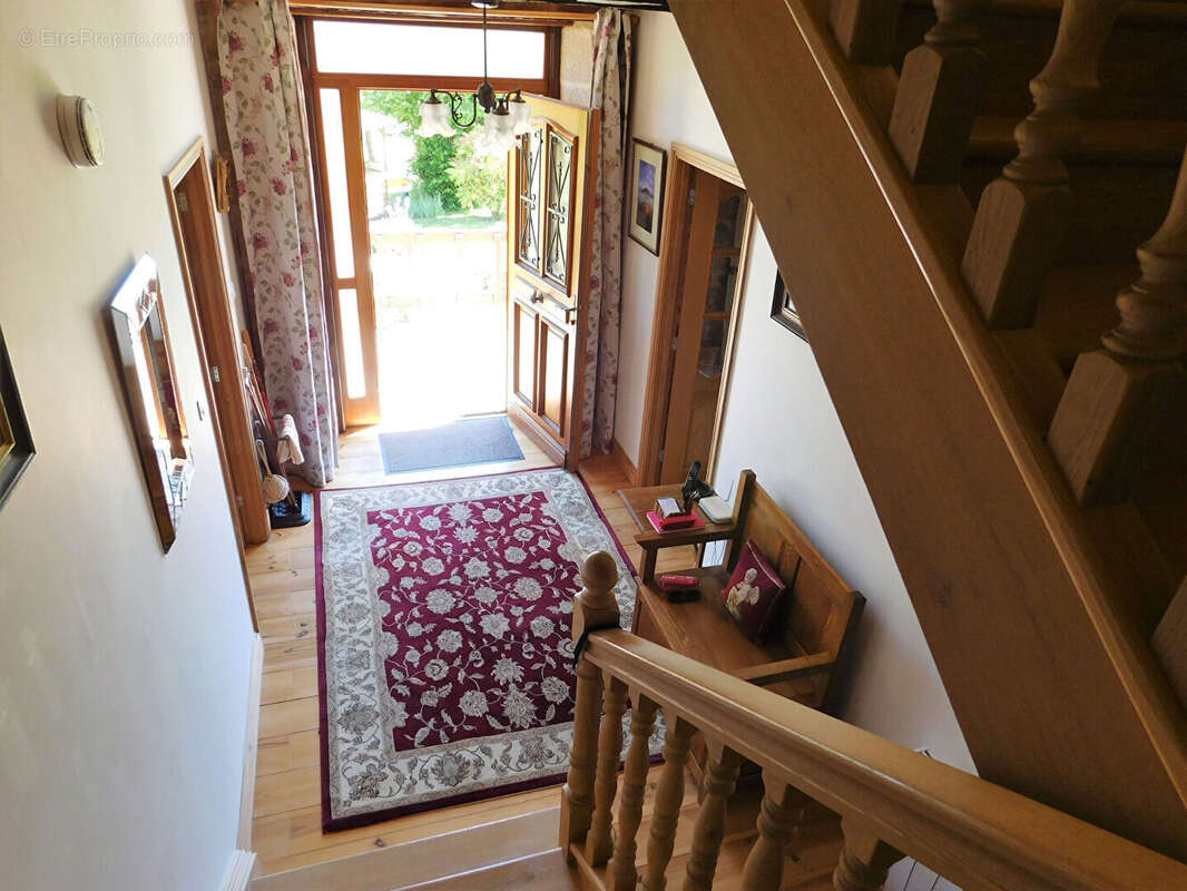 Maison à SAINT-JULIEN-LE-PELERIN